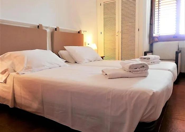 In Ibiza With Private Pool * Santa Eularia des Riu