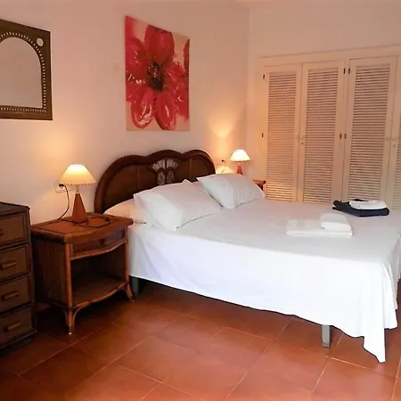 بيت للعطل In Ibiza With Private Pool *